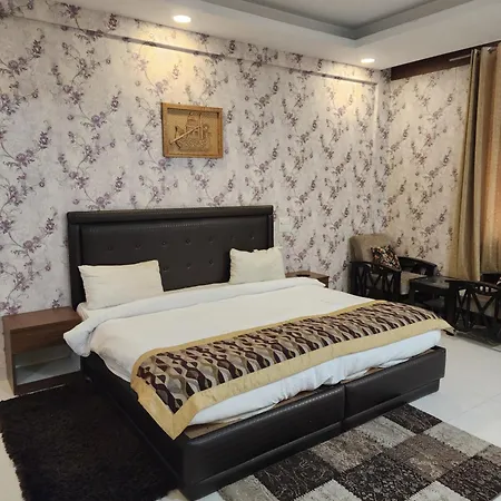 Regal Resort-2