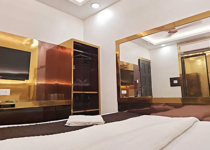 Hotel Apple Villa - New Delhi